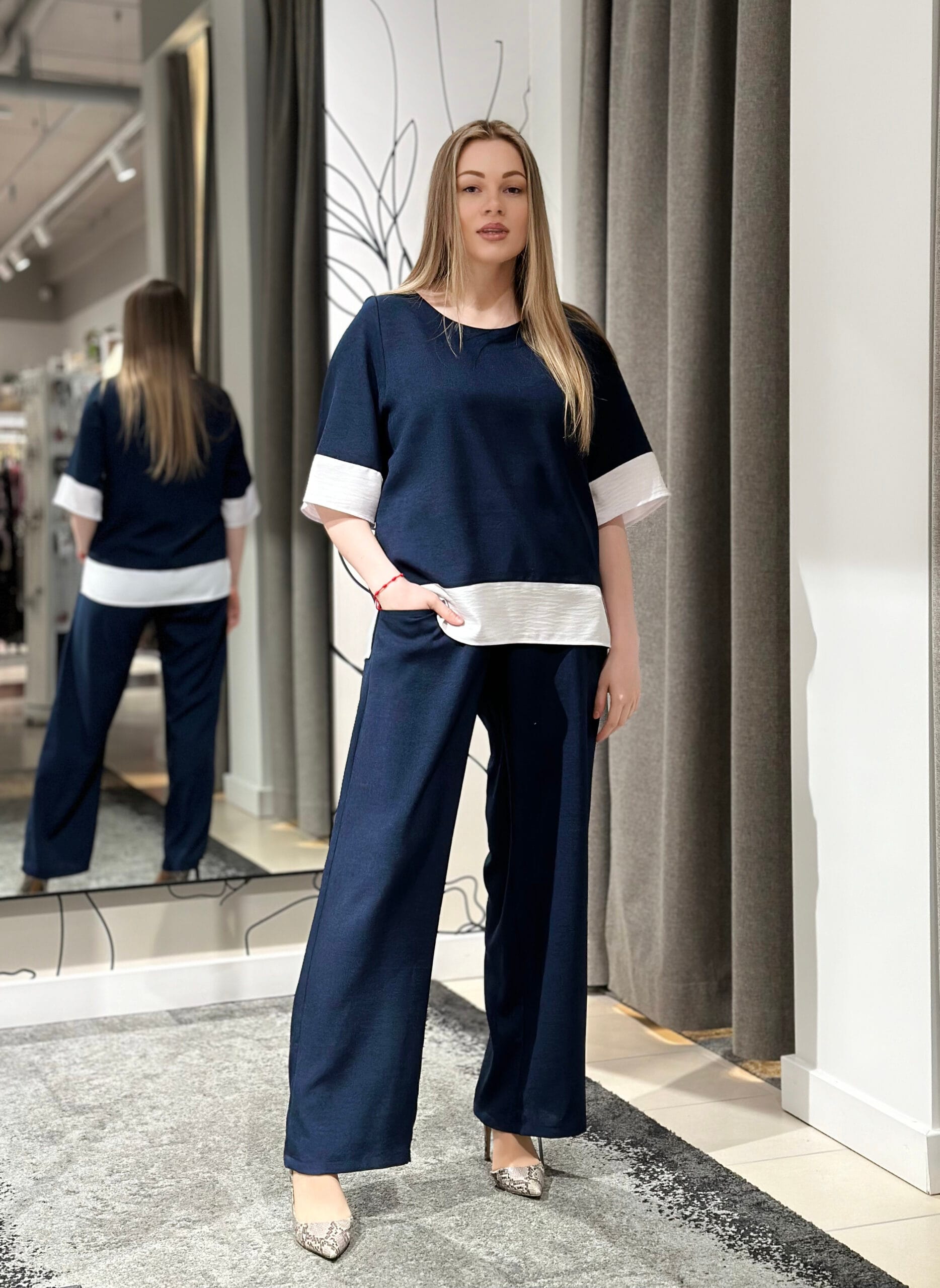 Plus size bikšu kostīms, zils