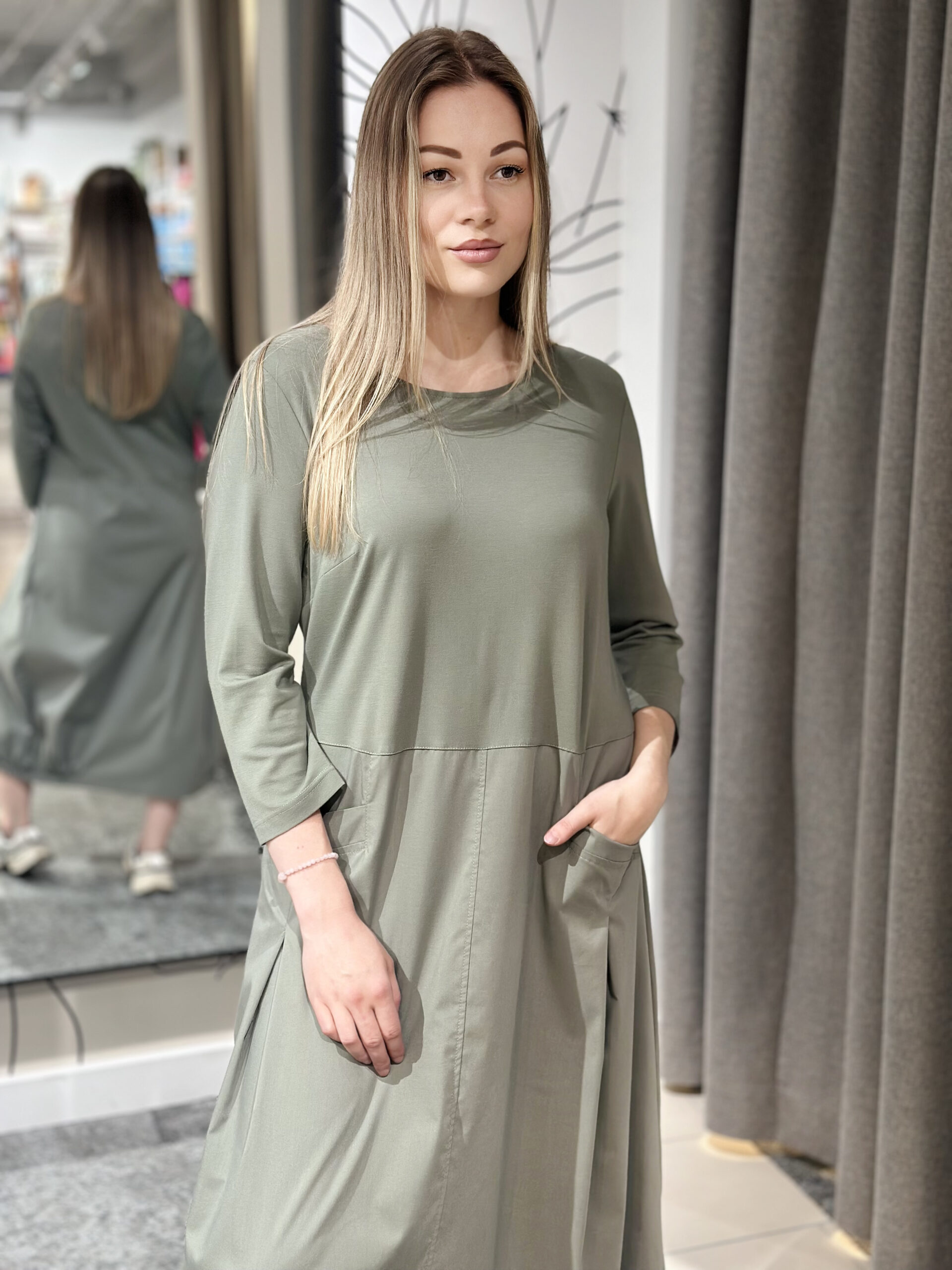 Brīva kleita ar kabatām, zaļa - Image 3