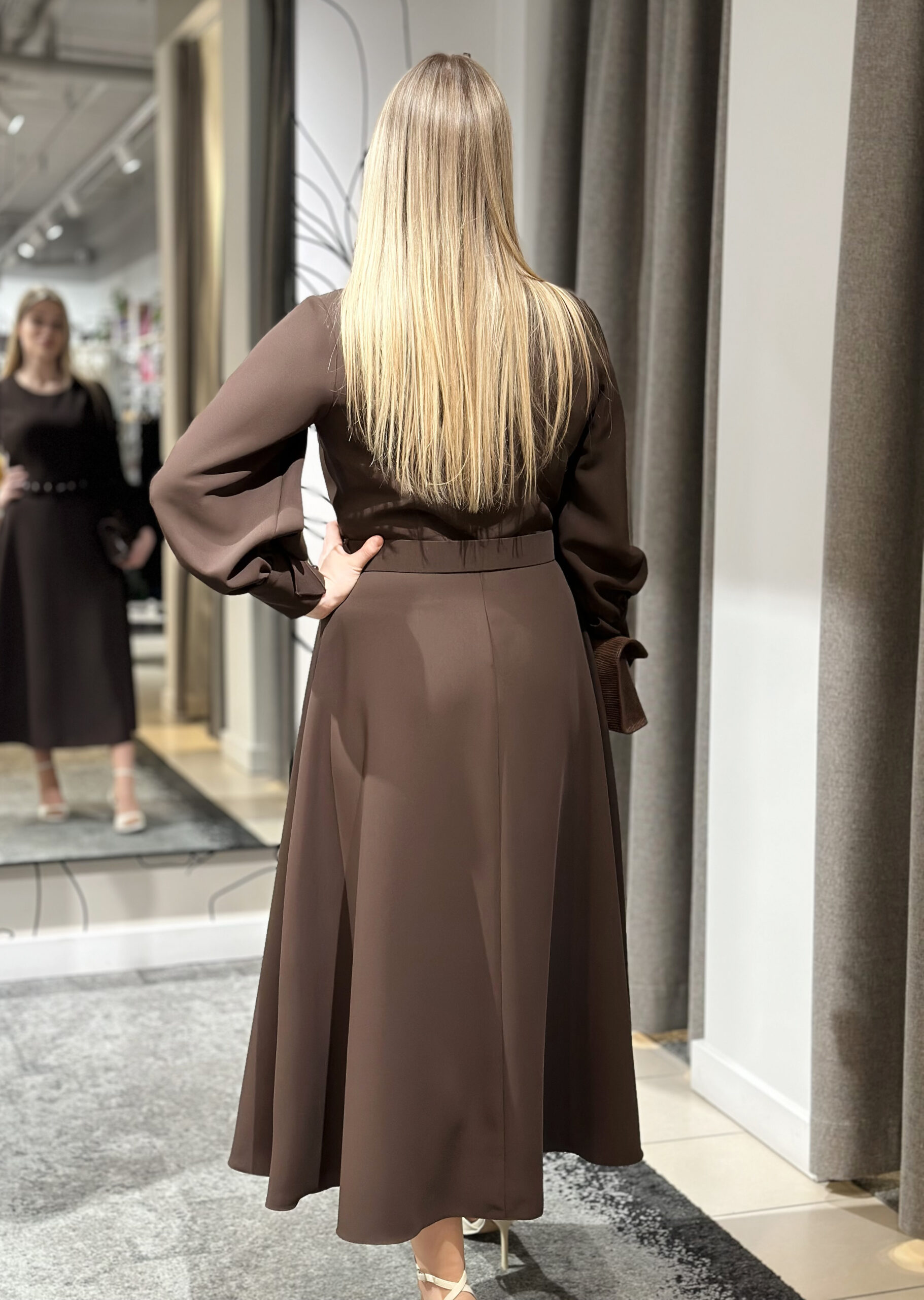 Brūna svētku kleita, Solferino - Image 3